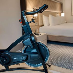 Fitness King Room