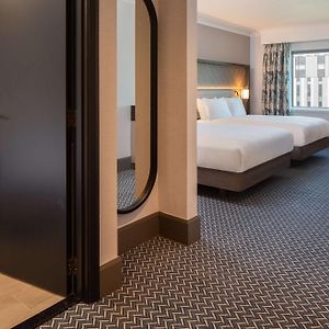 Queen Room Two Queen Beds